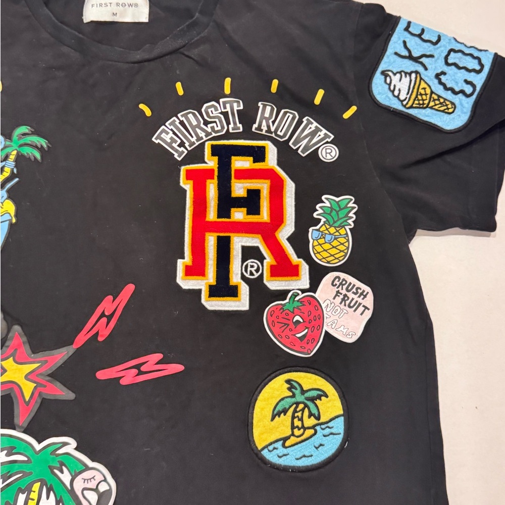 FIRST ROW BLACK Size Medium
CREW NECK SHORT Sleeve FR KEEP COOL SS TEE - Picture 5 of 8